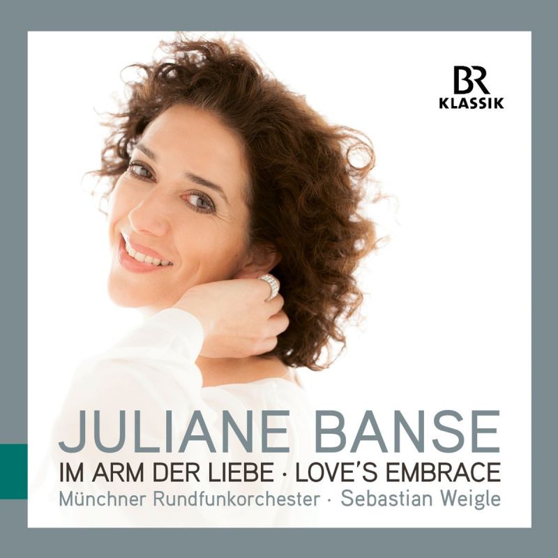 Review of Juliane Banse: Love's Embrace